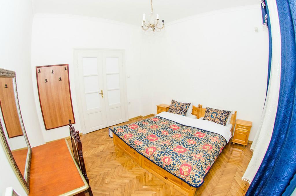 Central Guesthouse Five Corners Szófia Szoba fotó