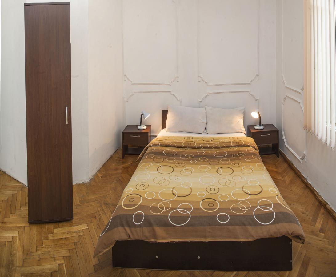 Central Guesthouse Five Corners Szófia Kültér fotó